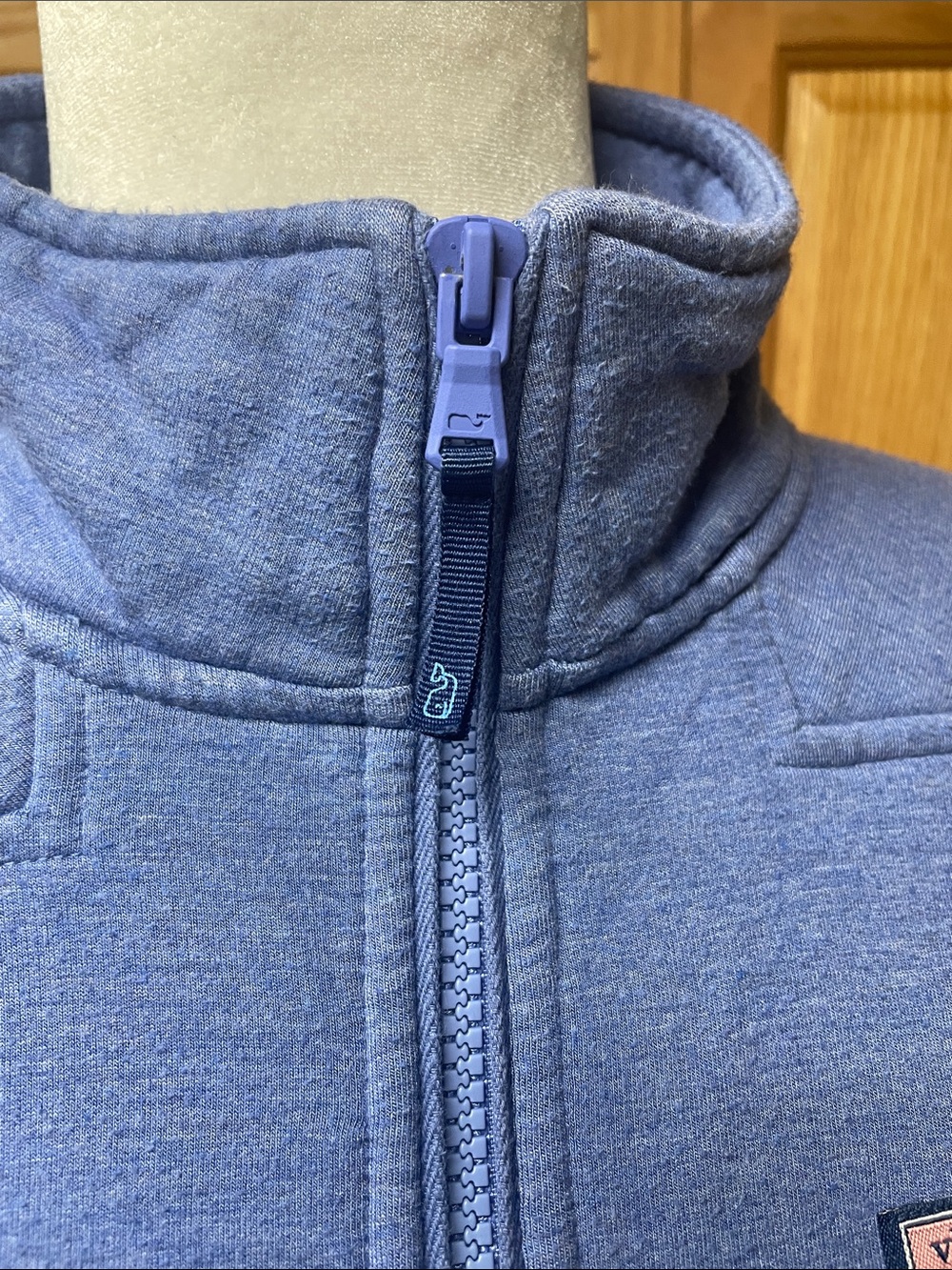 Vineyard Vines Women's Light Blue Half-Zip Pullover Sweatshirt - Picture 3 of 6